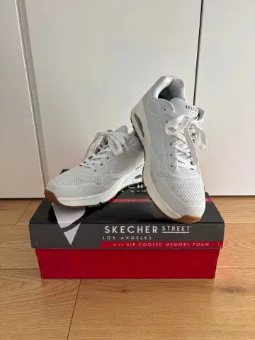 스케쳐스 우노 스탠드 에어 27