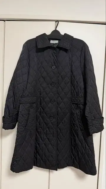 [ 새상품급 ] MISSEL 퀼팅 코트 블랙 L 체형 커버 아우터
