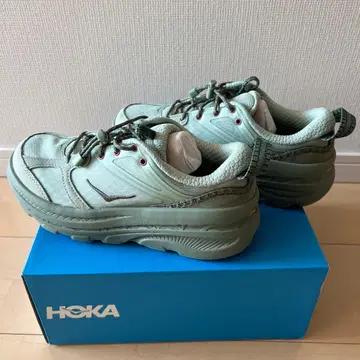 HOKA 스니커즈
