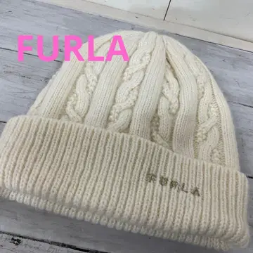 FURLA 니트 모자 화이트 #C3107