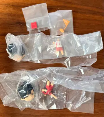 넨도로이드 서프라이즈 검은 꼬리 피규어