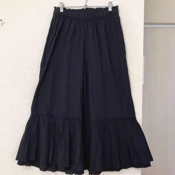 새상품! natural by clip 스튜디오 클립 밑단 프릴 팬츠 블랙