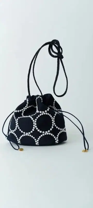 미나 페르호넨 탬버린 jem pochette