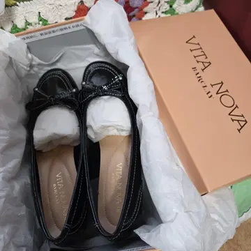 VITA NOVA (비타노바) 리본 장식 커터 펌프스 23cm