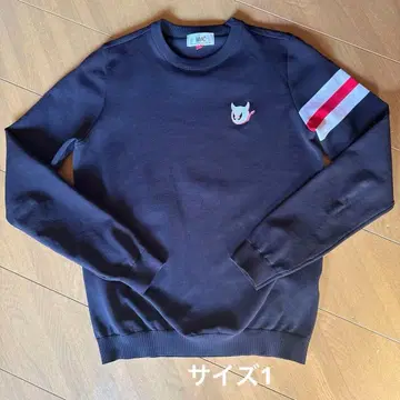 WAAC 블랙 니트 상의