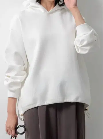 23구 컴포트 종이상자 저지 후드티 화이트 38