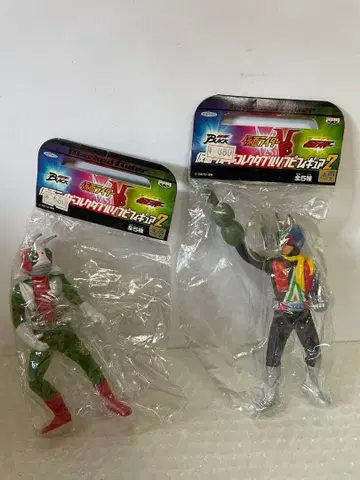 미사용 가면라이더 수집용 피규어 V3 & 라이더맨