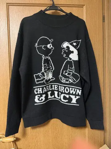 저널 스탠다드 두꺼운 원단 니트