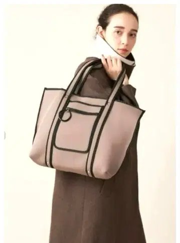 PAPILLONNER WET 라인 토트백