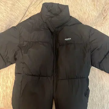 REBRITH 블랙 다운 자켓