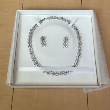 ANNAN WEDDING 목걸이와 귀찌 세트