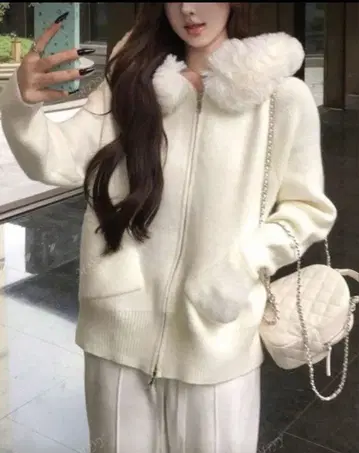 후드 부착 니트 후드티 퍼 화이트