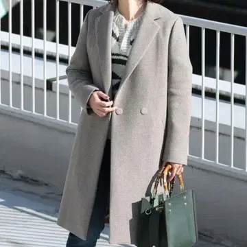 뷰티 앤 유스 랩 테일러 코트