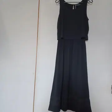 블랙 슬리브리스 롱 드레스 새상품 택 포함