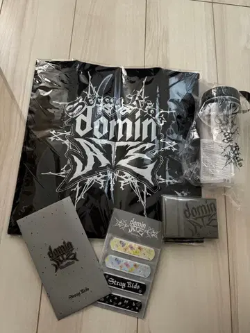 Stray Kids 5월 11일 업그레이드 굿즈