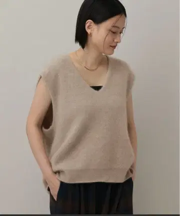 아파트 바이 로리즈 [세탁 가능] CN 라쿤 네이비 V 베스트