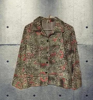 텍스트 프린트 자켓