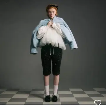 Bibiy. ANGELICA SWEATSHIRT 화이트