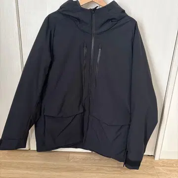 유니클로 하이브리드 다운 파카 XL 블랙