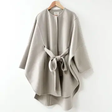 새상품급 LE PHIL 소프트 울 리버 판초 베이지