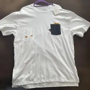 그라니프 니플러 자수 포켓 T셔츠