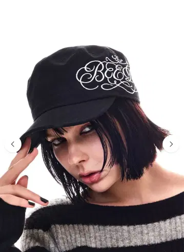 EMBROIDERED LOGO CASQUETTE