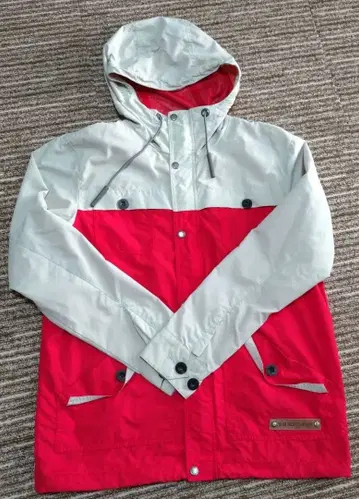 THE NORTH FACE 마운틴 파카 레드/화이트