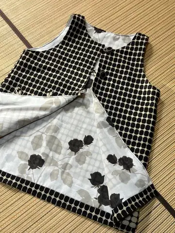 도트 빅 패턴 캐주얼 베스트