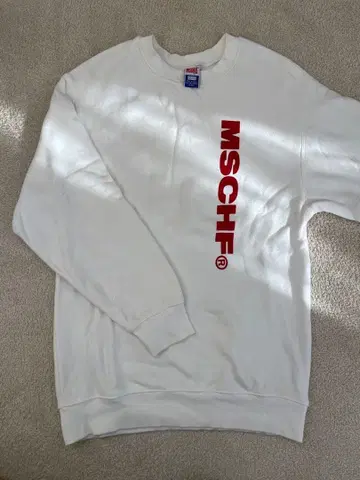 MSCHF 화이트 크루넥 맨투맨