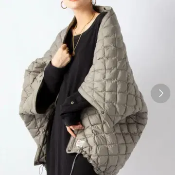 트래디셔널 웨더웨어 퀼팅 다운 숄 담요
