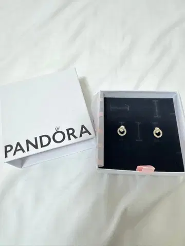 판도라 귀걸이