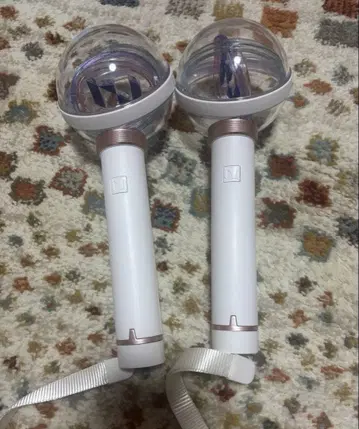 [ 익명 배송 ] INI 공식 응원봉 2개 세트