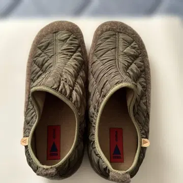 올리브 그린 슬립온 37사이즈