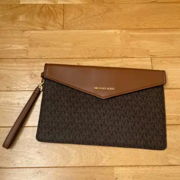 [ 새상품 ] 마이클코어스 클러치백 세컨드 백