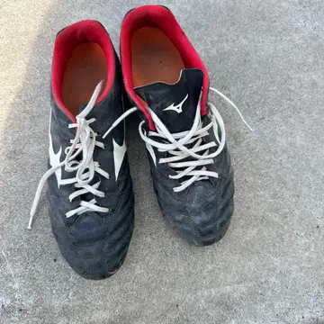 Mizuno Morelia 축구화 블랙/레드