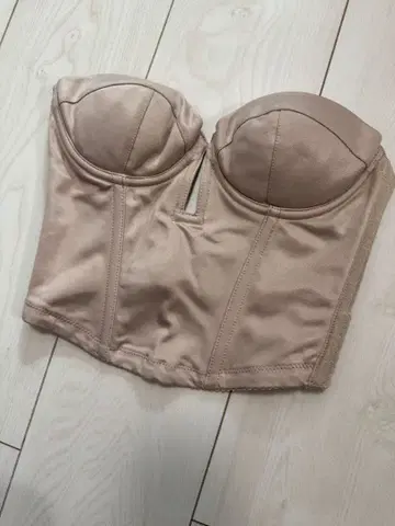 더 트릿 드레싱 뷔스티에 B65 사이즈, 거들 M 사이즈