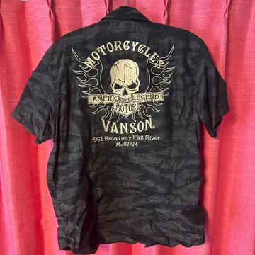 VANSON 스컬 자수 반팔 셔츠