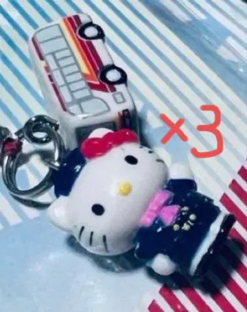 레어 레트로 헬로키티 키링 버스와 버스 가이드