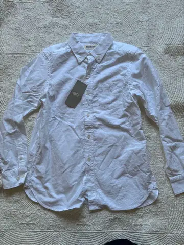 BEAMS BOY 화이트 버튼 다운 셔츠