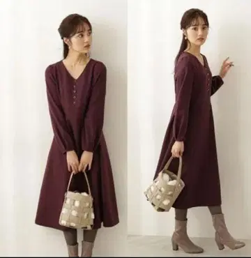 새상품급 프로포션 바디 드레싱 펄 버튼 디자인 플레어 원피스 M