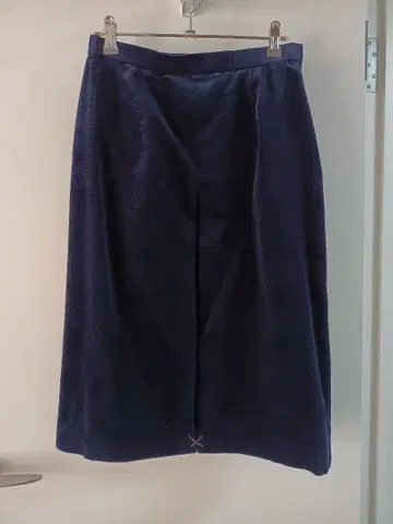 미착용 독일 NIEDIECK (니딕) 사의 벨벳 원단 스커트