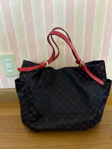 러셋 네이비 빨간색