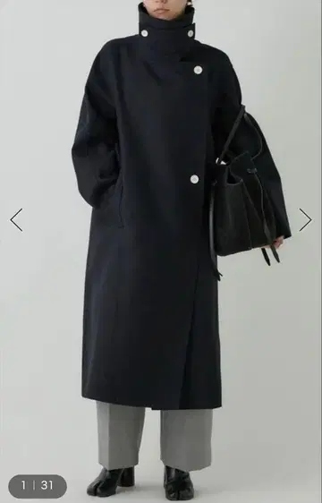 카오스 워 스티드 리버 오버코트