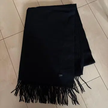 투모로우랜드 캐시미어 머플러