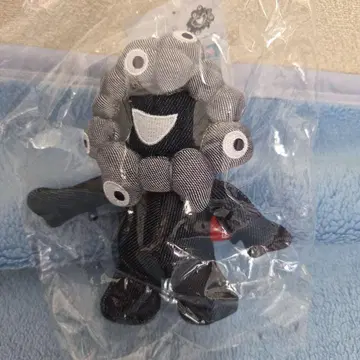 오사카 엑스포 미야쿠미야쿠 EDWIN 아크릴 키링 블랙 그레이