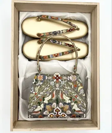 새상품급 고급 일본 정통의상 소품 소주 자수 핸드백 조리 세트 포멀