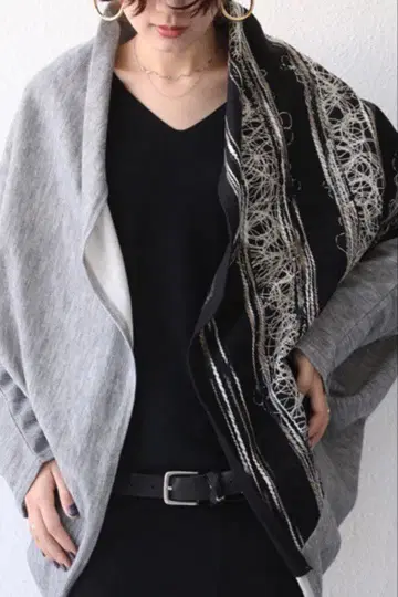 antique 안티카 자수 돌먼 가디건 가디건 여성용