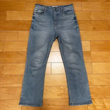 23구 DENIM 세미 플레어 데님 g06m