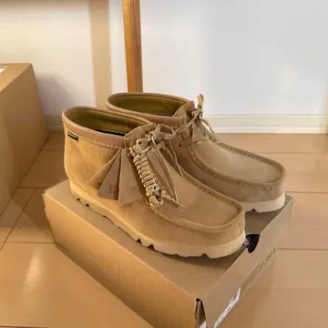 CLARKS ORIGINALs wallabeeBT.GTX