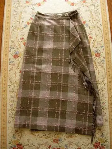 INGEBORG 잉게보그 울 체크 무늬 랩스커트